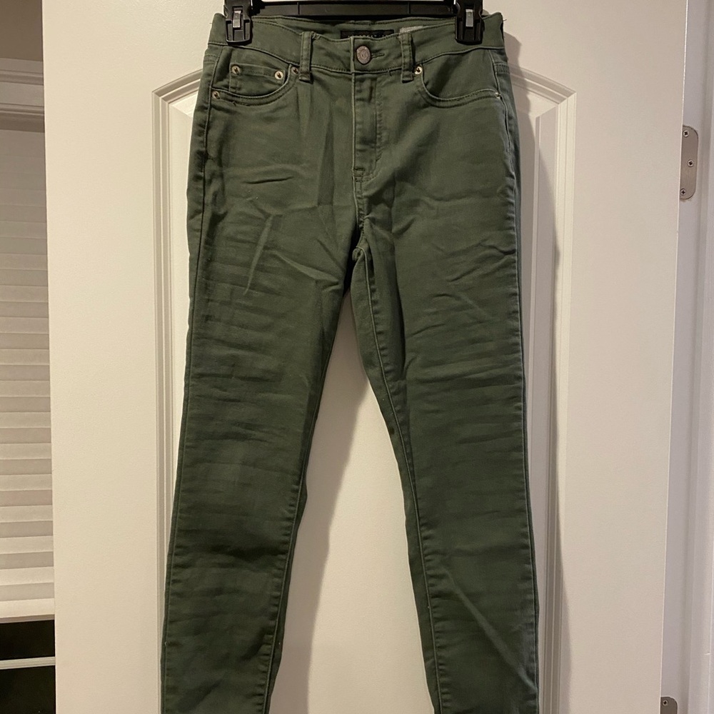 Green high waisted jeggings from Aeropostale